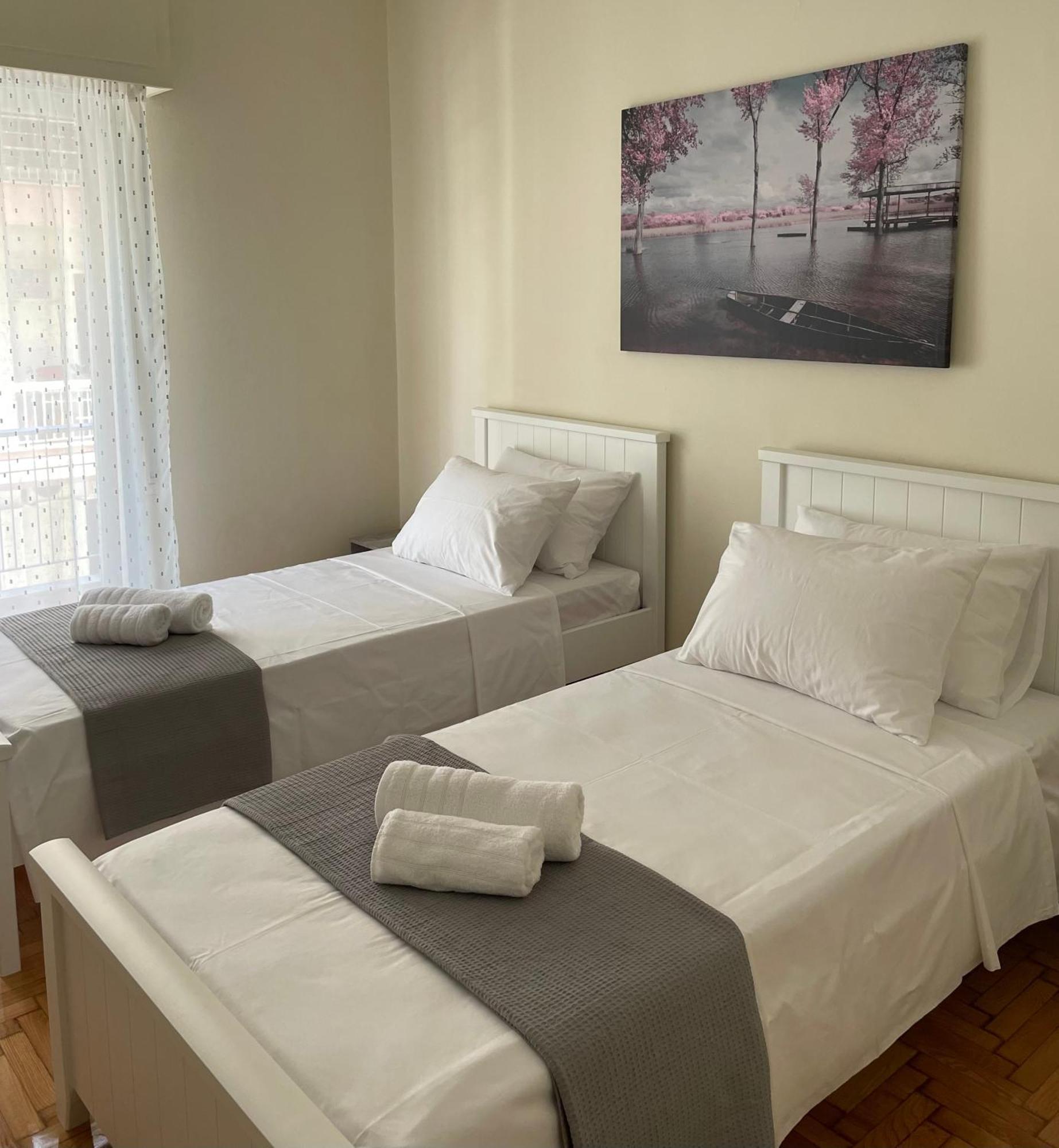 Spacious Near Panormou Metro