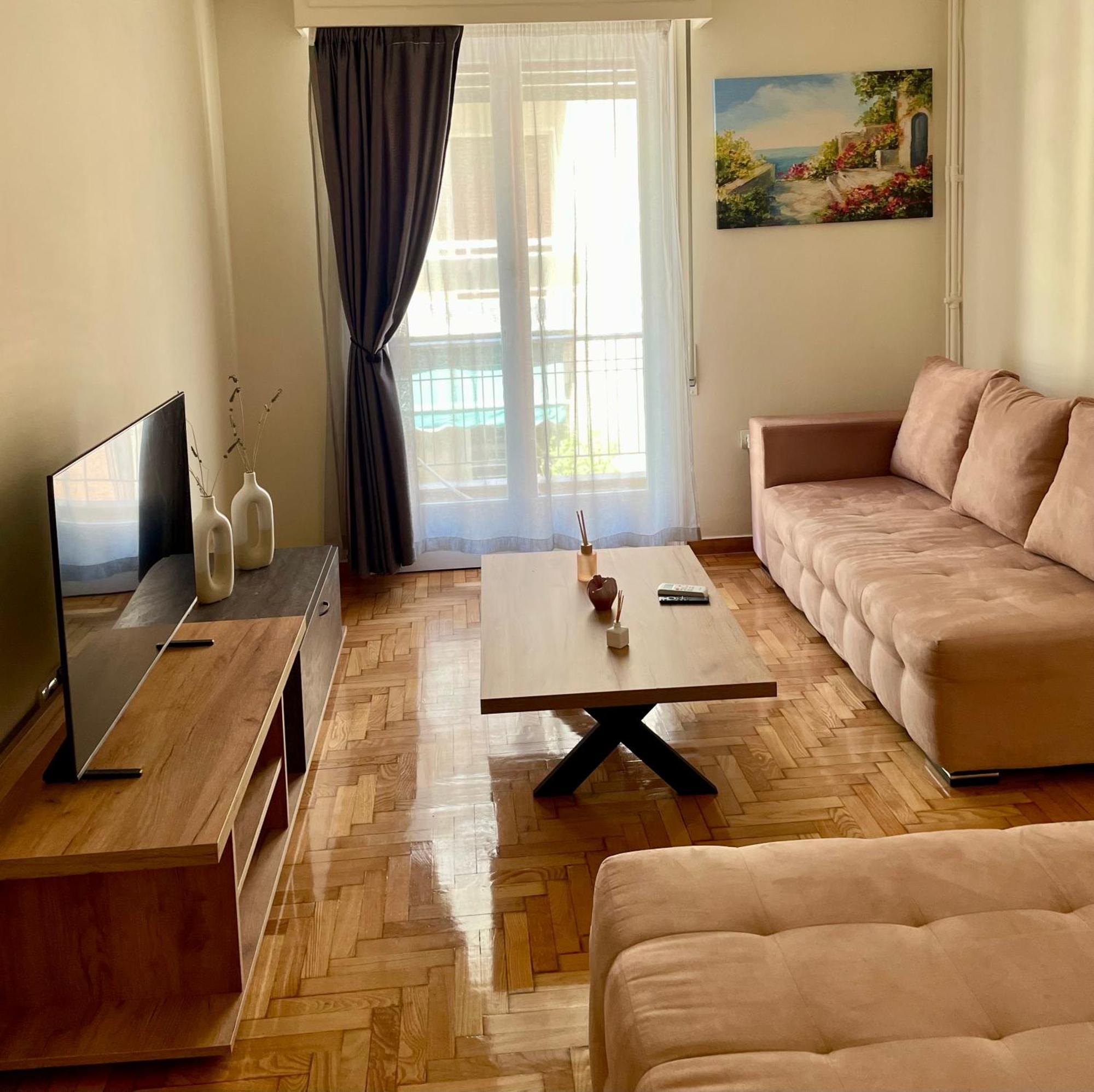 Spacious Near Panormou Metro * Athens