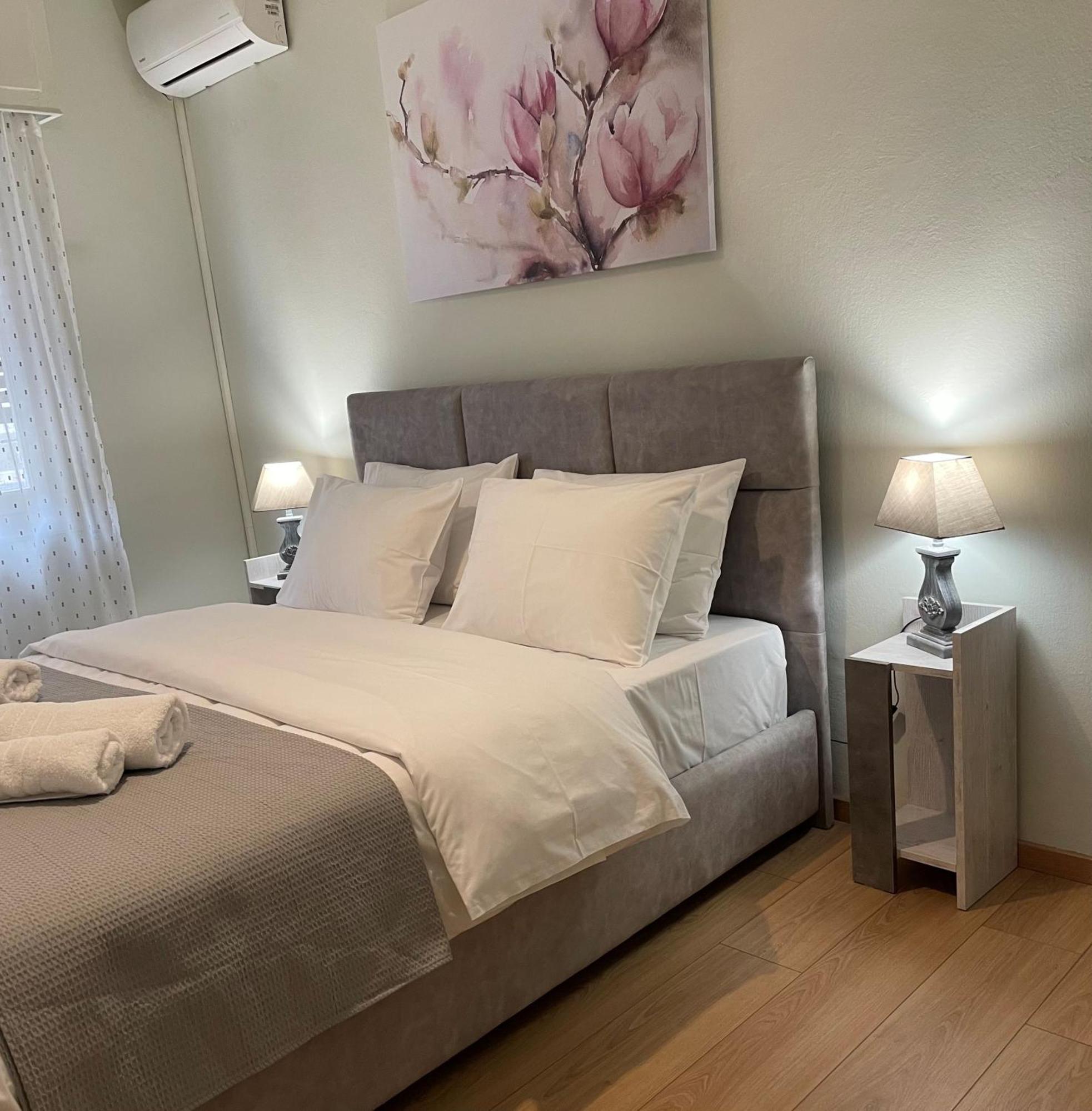 Spacious Near Panormou Metro Athens